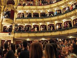 Grand Opera House De Tickets