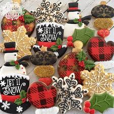 See more ideas about christmas cookies decorated, cookie decorating, christmas cookies. Sooo I M Slightly Obsessed With Buffalo Plaid At The Moment This One Of My Christmas Options Th Christmas Cookies Decorated Christmas Cookies Xmas Cookies