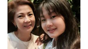 Felicia tissue dan kaesang pangarep. Manisnya Felicia Tissue Saat Ultah Nih Fotonya Pakai Ge