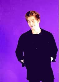 Check out my sidebar and choose your favorite. 5sos Luke Hemmings Gif 5sos Lukehemmings Sass Discover Share Gifs