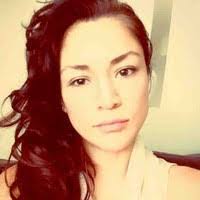 Evelyn Robles's Instagram, Twitter & Facebook