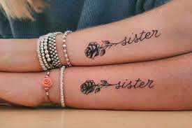 Cute Sister Tattoos Best Sister Tattoos Cute Matching Sister Tattoo Ideas Meaningful Tattoo Designs Schwester Tattoos Schwestern Tattoo Geschwister Tattoo