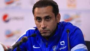 .إن سامي الجابر رئيس نادي الهلال تم إعفائه من منصب رئيس نادي الهلال وتم تعيينه في بصفتي رئيساً للجنة الأولمبية فقد تم إعفاء رئيس مجلس إدارة نادي الهلال سامي. Ø³Ø§Ù…ÙŠ Ø§Ù„Ø¬Ø§Ø¨Ø± ÙŠØ³Ø®Ø± Ù…Ù† Ø§Ù„Ø´Ø§Ù…ØªÙŠÙ† ÙÙŠ Ø§Ù„Ù‡Ù„Ø§Ù„