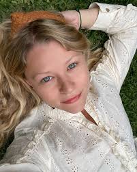 Hope y'all had/are having a Happy Sunday! (wherever you are!) what did you  do? Me: celebrated that fact that lockdown is OVER here in Melbourne- me &  the kids hung out at