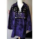 I Spoke With A Lady Today Who Was Raised In New Mexico She Remembers As A Child The Navajo Women Who Would Come Into To Velvet Clothes Velvet Tunic Clothes