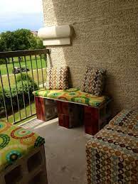 beton schalungssteine balkonmoebel sofas sitzkissen cinder block cinder block bench diy bench seat