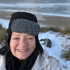 Hi anybody remember me back in 1969- 1974 looking for people like Peter  Hawkins Steve west Stephen probert Julian prior John hucknall Colin piper  Paul whitnall be interesting to see who's still