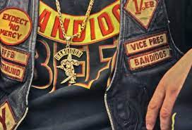 Järjestön tunnusvärit ovat punainen ja kulta sekä . Bandidos Motorcycle Club Doesn T Expect Forgiveness Insane Throttle Biker News Autobala