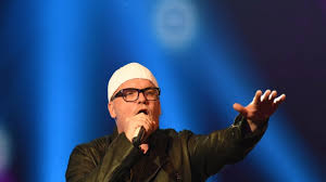 Noch ein halt in seinem leben ist ein großes geschenk von dj ötzis frau sonja friedle: Dj Otzi Privat Total Verliebt In Seine Frau Darum Steht Der Schlager Star Auf Romantik News De