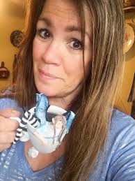 Just look at that cup of coffee!!