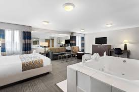 Hotel in Naperville | Best Western Naperville Inn