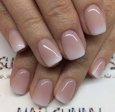 35 Stylische Nageldesigns Fur Kurze Nagel Kurz Nagel Nageldesigns Stylis Nagel Bridesmaids Nails Ombre Gel Nails Elegant Nails