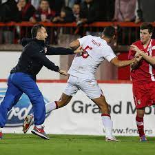 View the player profile of alanyaspor defender steven caulker, including statistics and photos, on the official website of the premier league. England U 21 Defender Steven Caulker Has Serbia Brawl Ban Reduced Mirror Online