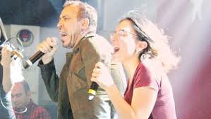 Haluk levent acil ya da bilinen adıyla haluk levent ( 26 kasım 1968, yüreğir, adana), türk rock şarkıcısı. Haluk Levent Sang For Scholarship Students Ted