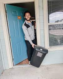 ✓Valet Trash pickups by Ally Waste, Sunday through Thursday nights. Just  leave it on your doorstep and voila, it's gone!????