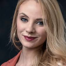 Alexandra Wendt's Instagram, Twitter & Facebook