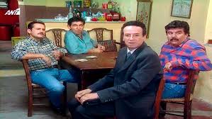 Γιατί όχι και τα δύο Esy H3eres Oti Aytoi Oi Dyo H8opoioi Toy Kafe Ths Xaras Einai Pantremenoi Photos Neolaia Gr