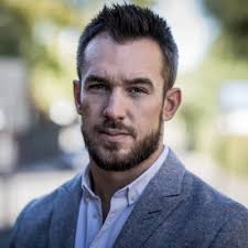 Jonathan Mount (@mountyj)