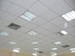 سقف ساقط بلاطات