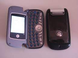 File:Motorola A630 aberto vs Motorola ...