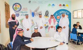 مدير تعليم تبوك يشهد ختام البرامج الإثرائية للموهوبين بمتوسطة المقداد