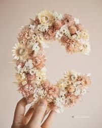 Victoria Sur Instagram C Comme Chaleur Caresse Cœur Courage Calin Chanson Compassio Fleurs Sechees Mariage Faire Secher Des Fleurs Fleurs Sechees