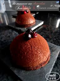 Dome De Mousse Au Chocolat Sur Sable Et Son Coeur Coulant Mousse Au Chocolat Chocolat Alimentation