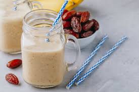 Jus kurma susu sememangnya terbukti sangat berkhasiat dan sangat baik untuk ibu hamil yang sedang menyusu bayi di bulan ramadhan. Cara Membuat Susu Kurma Madu Yang Alami Dan Sehat Untuk Kesehatan