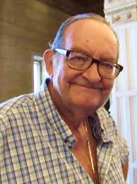 For those who do not know.. I just found out recently that one of my  favorite busker friends passed away last month.. We didn't hear from him  for over a month and