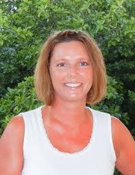 Tammy Wall's Instagram, Twitter & Facebook