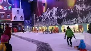 The snow world genting is not just about an artificial snow park but also has different attractions and intricately designed interiors that will make you travel into a world of snow. Snow World Genting Genting Highlands Malaysia Youtube