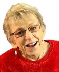 Jennifer Dimick's Instagram, Twitter & Facebook