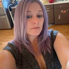 He went to prison. For not loving his child. He always denied he was his.  And now, in front of the cameras, he would prove it. William Manser claimed  Elizabeth Sehr was