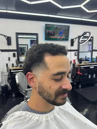 Position available for an experienced Barber. Located in Chandler .