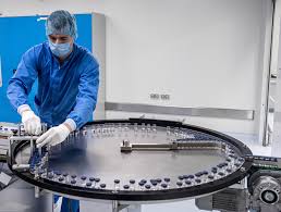 Somos una empresa farmacéutica argentina integrada por un conjunto de profesionales multidisciplinarios. Ahoewcatzgccm