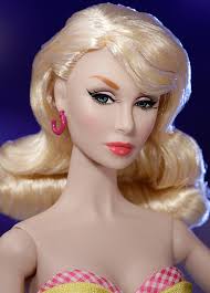 Loni Lawrence — The Fashion Doll Chronicles — Fashion Doll Chronicles