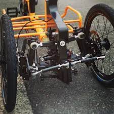 新サスペンションを合体し3 6から3 7号機へ動作検証しながら微調整します strokecargotrike cargobike ebike prototype カーゴバイク 三輪自転車 試作 quadracycle bicycle design three wheel bicycle