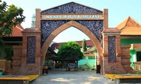Underwhelming published/last edited or updated: 10 Gambar Museum Kartini Jepara Harga Tiket Masuk Lokasi Alamat Jam Buka Tutup Wisata Misteri Mitos Jejakpiknik Com