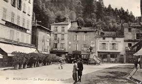 Place D Armes Bourgoin