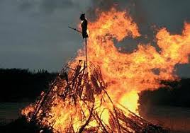 Vi nød en dejlig aften, hvor maden var smagfuld, betjeningen var opmærksom og afslappet. Sankt Hans Fest I Sondervig Sondervig Dk