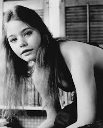 🌷 This one's for my pal, Julio Astorga… a good friend, and mutual fan of  Susan Dey. 😉