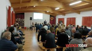 Monteviale contro l'impianto di recupero: «Qui non lo vogliamo»