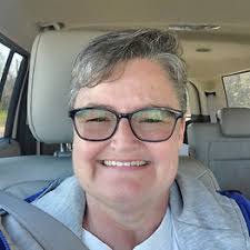 Cindy Crow's Instagram, Twitter & Facebook