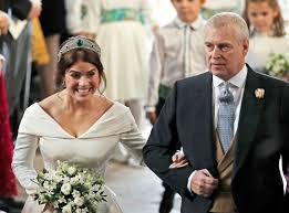 Princess eugenie responded to her mother's kind words with a touching tribute of her own. Princesa Eugenie Protagoniza Segundo Casamento Real Do Ano Fotos R7 Internacional