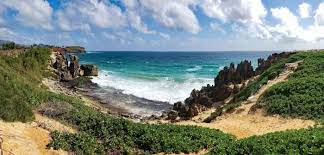 The Mahaulepu Heritage Trail Is The Coastal Hawaii Hike Dreams Are Made Of Hawaii Hikes Hawaii Hiking