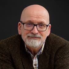 In which I talk about pubs being closed, excruciating zoom pints, and what  I've been reading in lockdown.