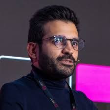 Jordan Burgin's Instagram, Twitter & Facebook