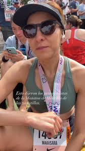 Encuestamos algunos corredores de la @maratonmedellin sobre las zapatillas  que usan para las largas distancias. @jhasla @magusara