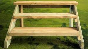 Escalier bois metal droit mederne dans séjour lisses inox ardeche 07 , fabricant d'escaliers drôme (26) avec la menuiserie vignon. Les Equipements De Mobil Home