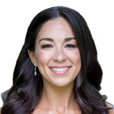 So excited to see a fellow female founder launch her vision into the world!  It is SO hard to go from blank space to fully actually something. If it  were easy, more